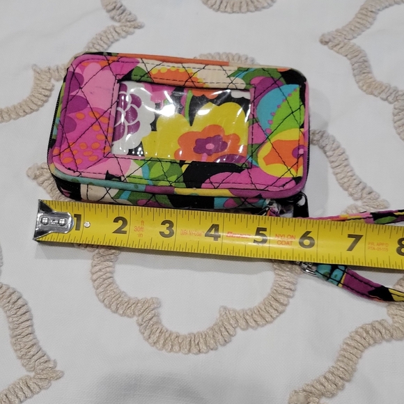 Vera Bradley Wristlet Wallet in Va Va Bloom Floral Pattern - Picture 6 of 6